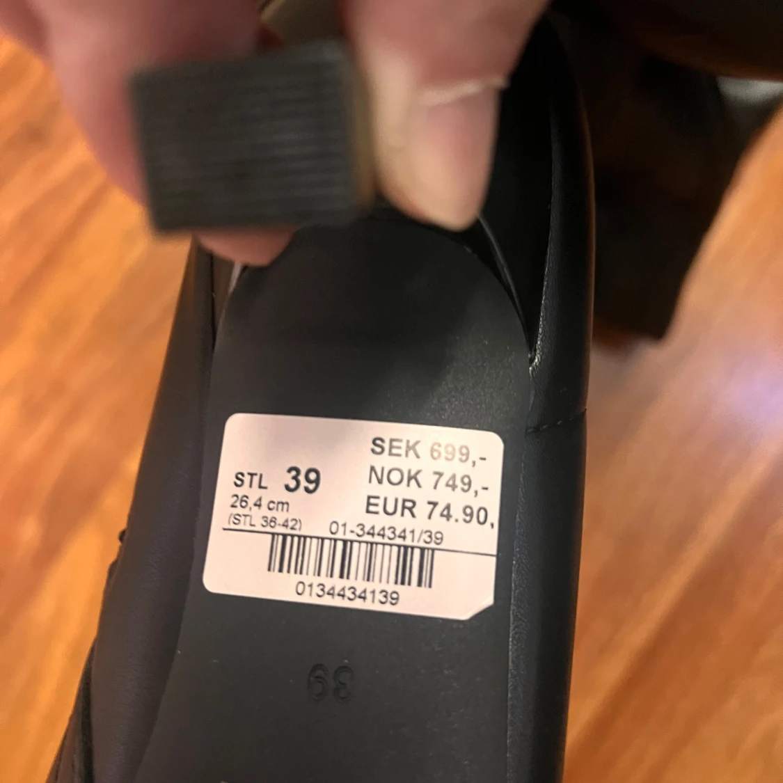 Svarta overknee boots med klack, stl 39 - 2