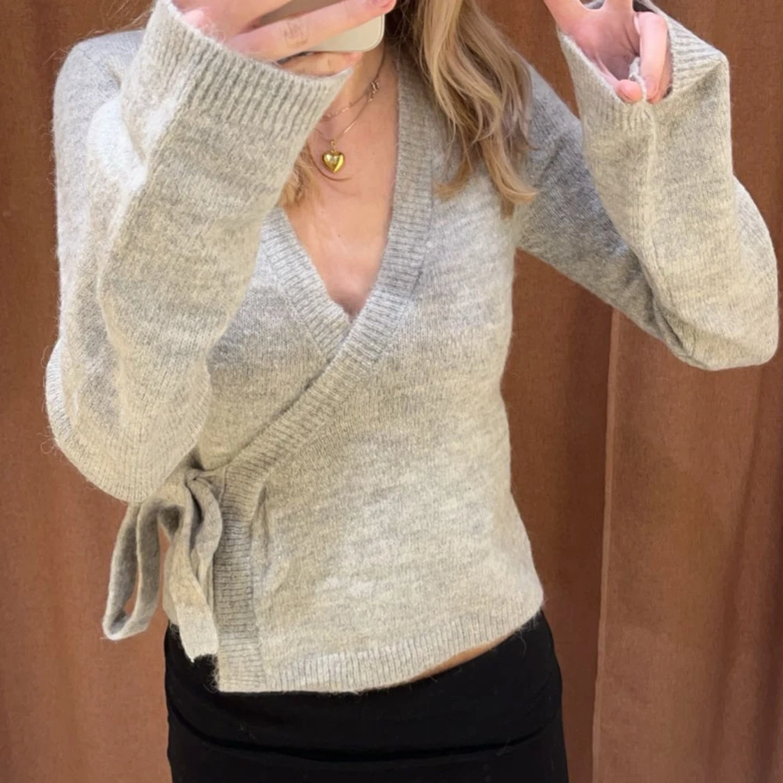 Ljusgrå omlottkofta i ullmix