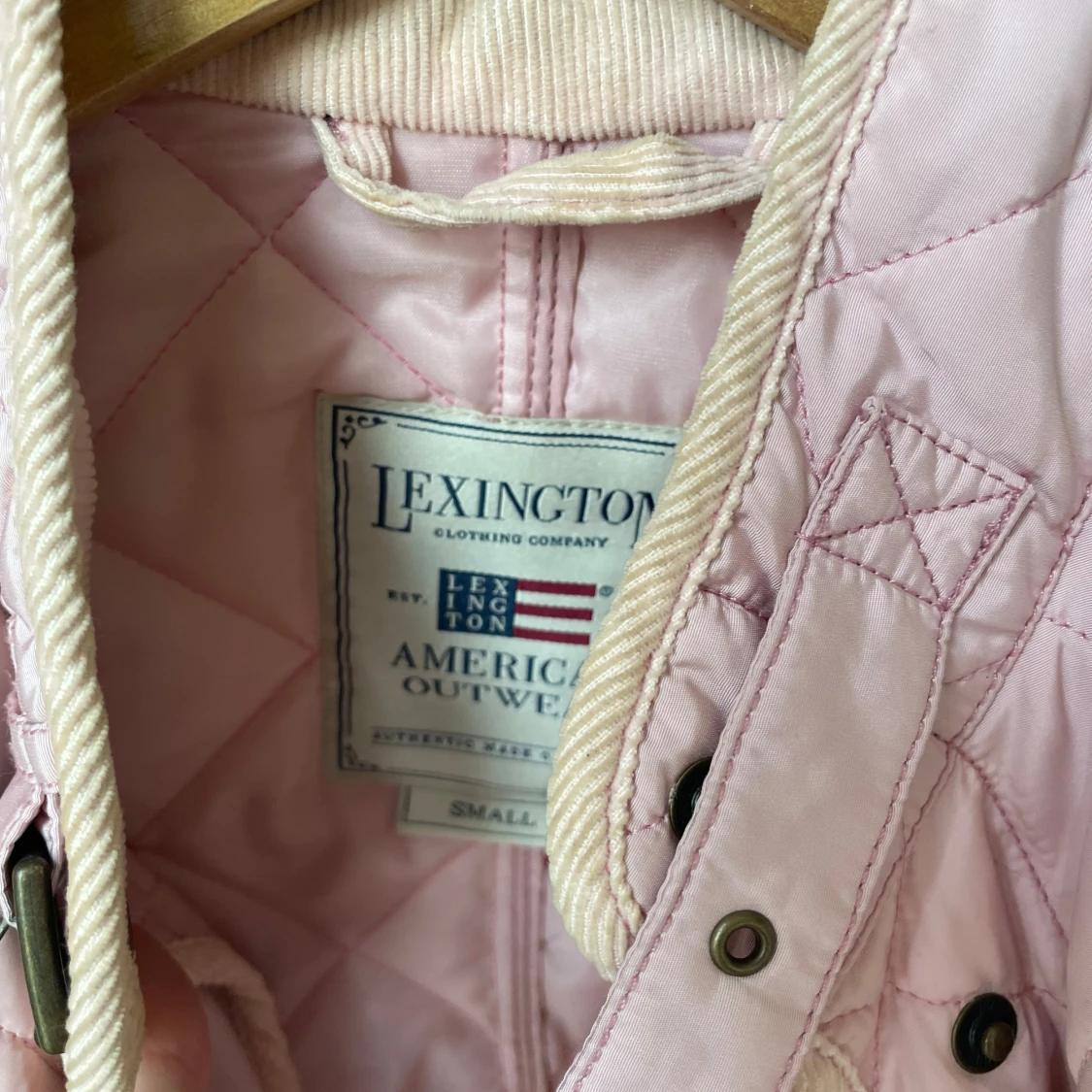 Rosa quiltad jacka från Lexington - 2