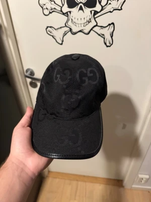 Svart keps - Oanvänd 