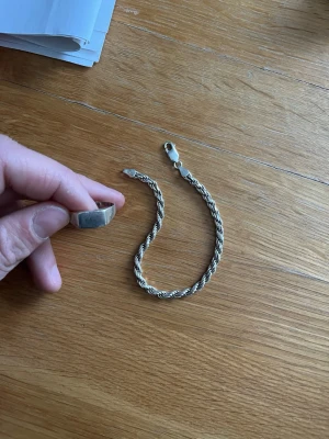 Silver länk och en ring i silver  - Äkta silver 