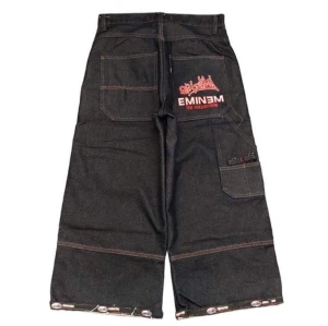Vintage Eminem baggy shorts - Vintage baggy shorts från Eminems egna märke. Midjestorlek 29 (enligt lappen 32). Använd gärna köp nu!