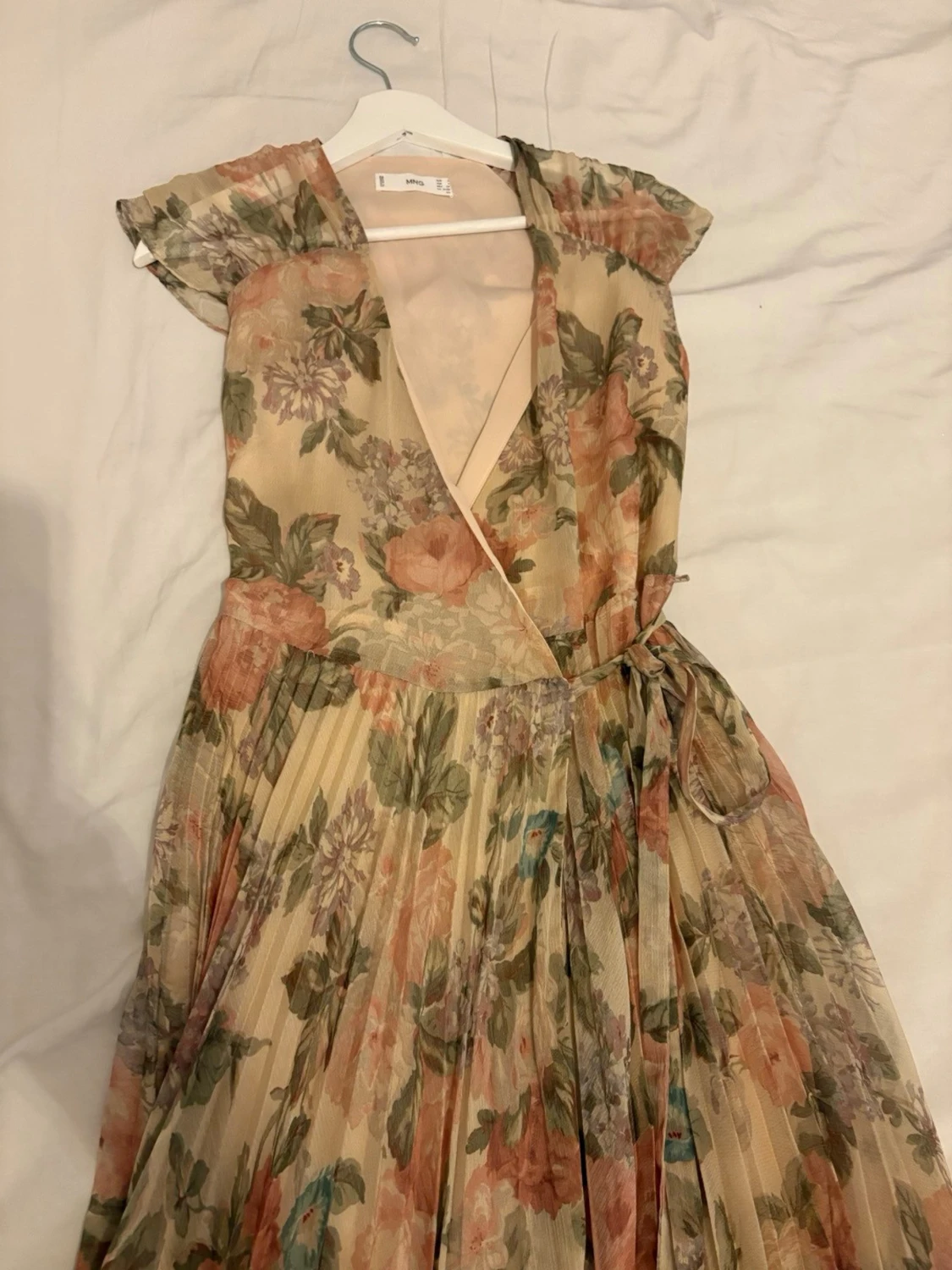Blommig långklänning från MNG - 2