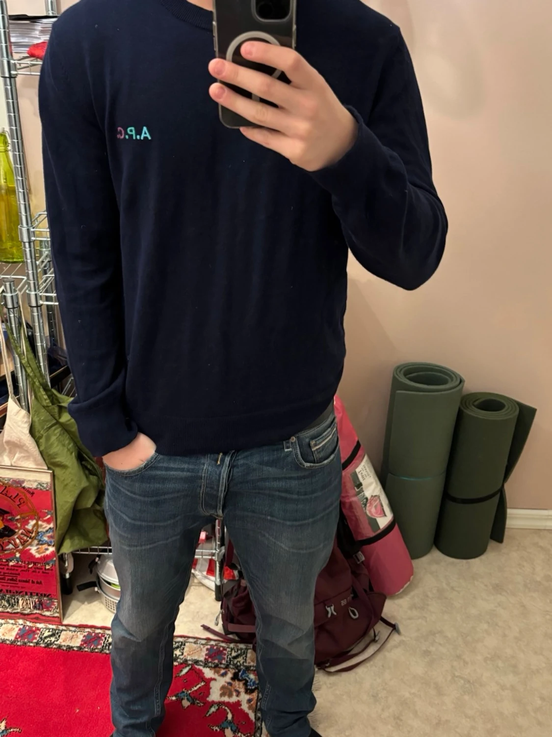 Mörkblå tröja från A.P.C.