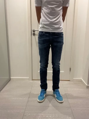 Replay Jeans  - Säljer nu dessa Replay jeans, skriv för fler bilder/frågor🙌🏼