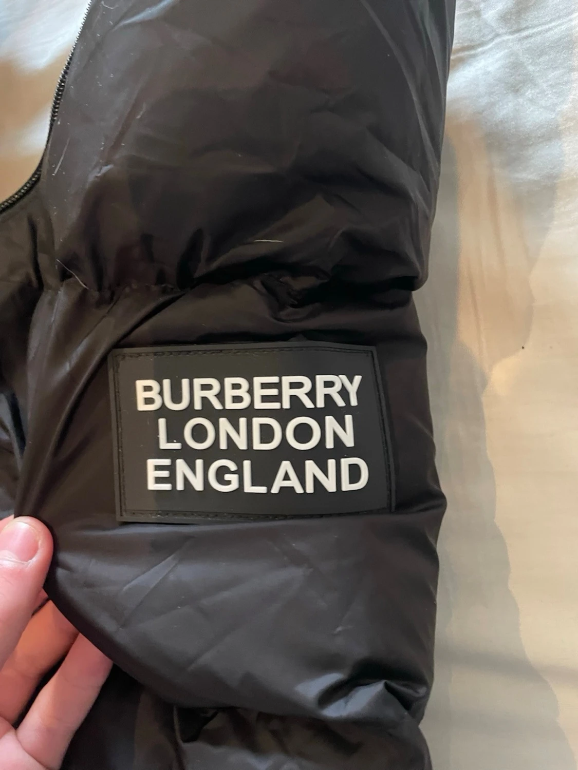 Svart pufferjacka från Bb - 4