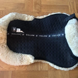 Mattes padd - I bra skick. Storlek M❤️