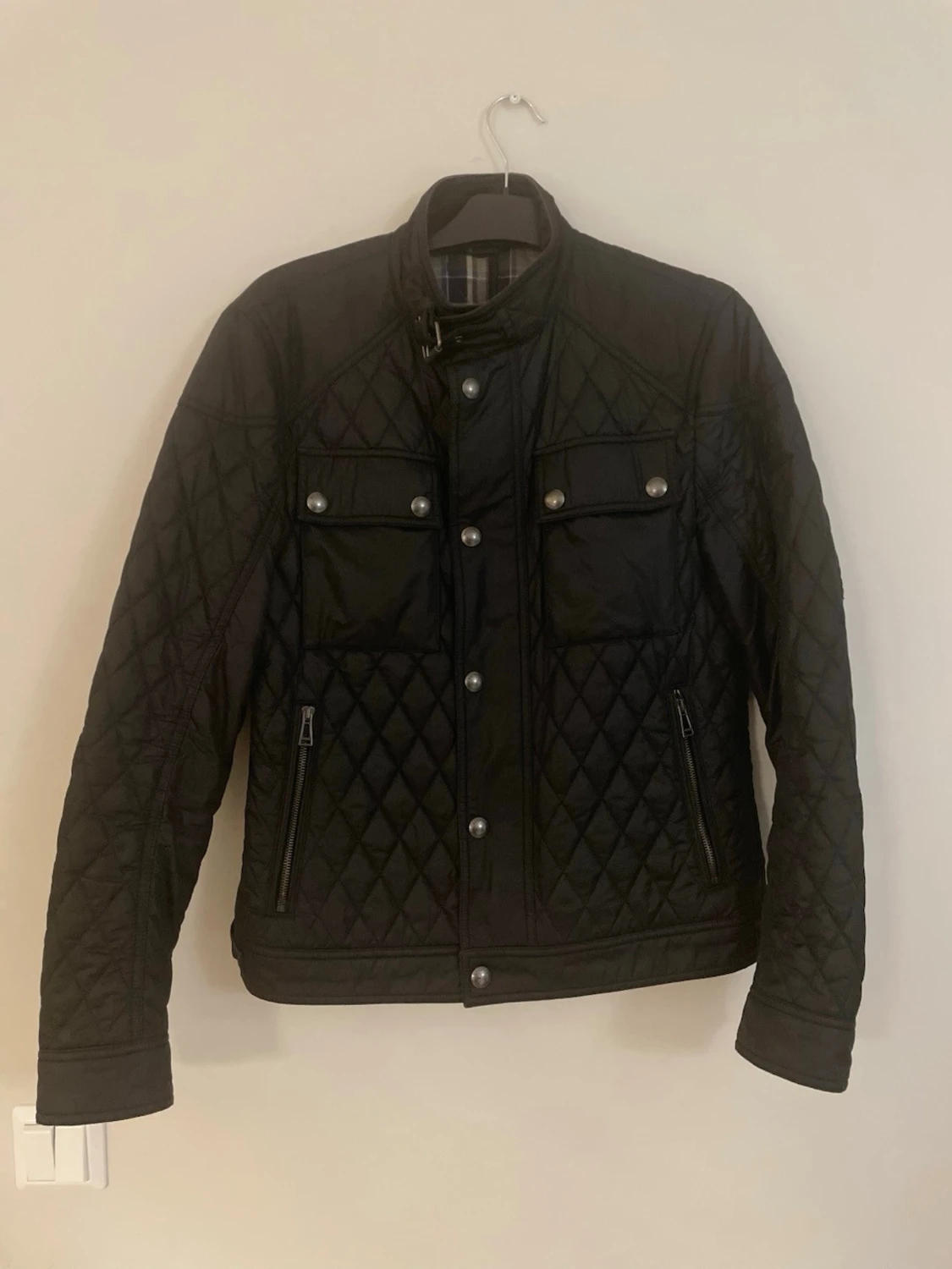 Svart quiltad jacka från Belstaff