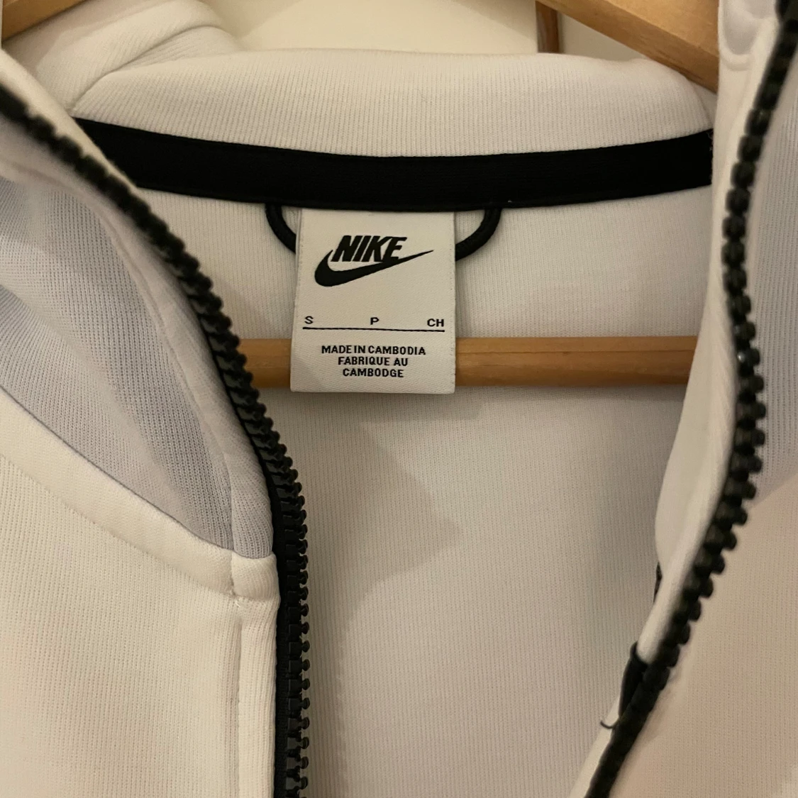 Nike hoodie med dragkedja och huva - 2