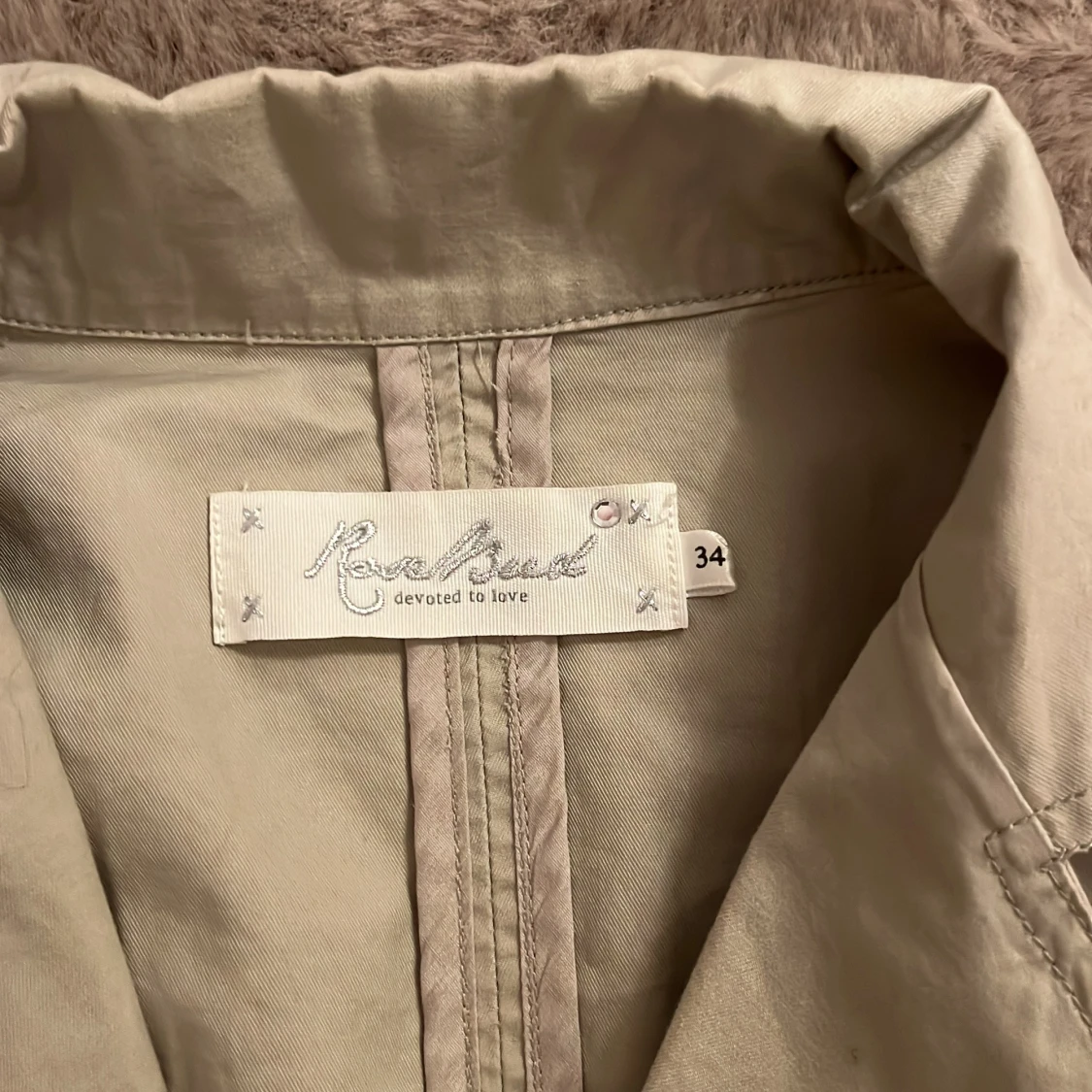 Beige kavajjacka med snörning - 4