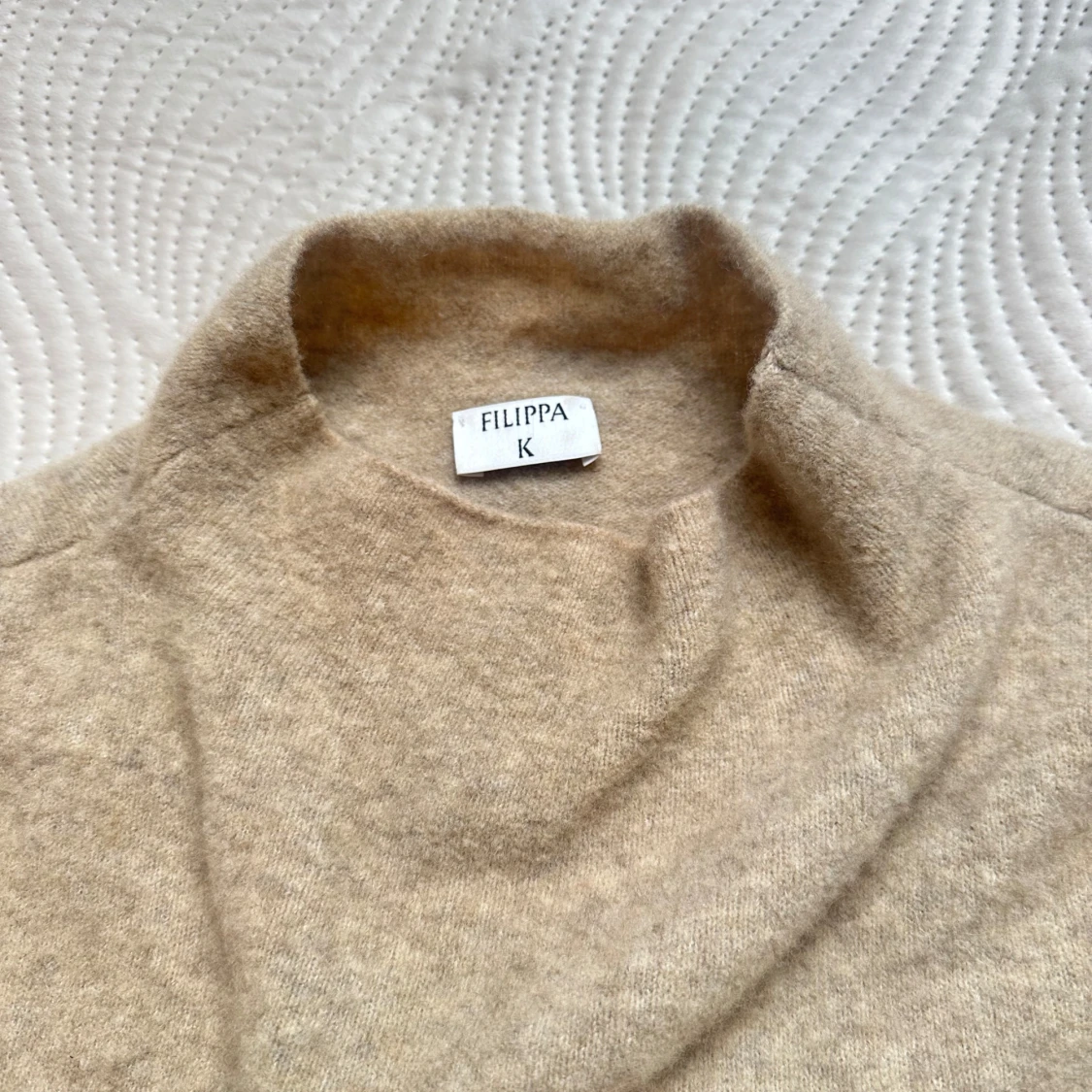 Beige stickad polotopp från Filippa K - 3