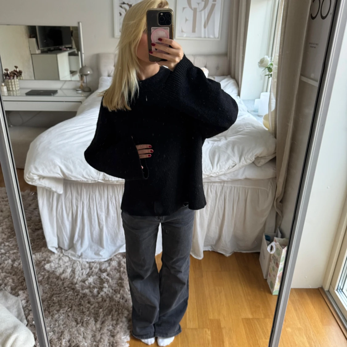 Svart stickad oversized tröja