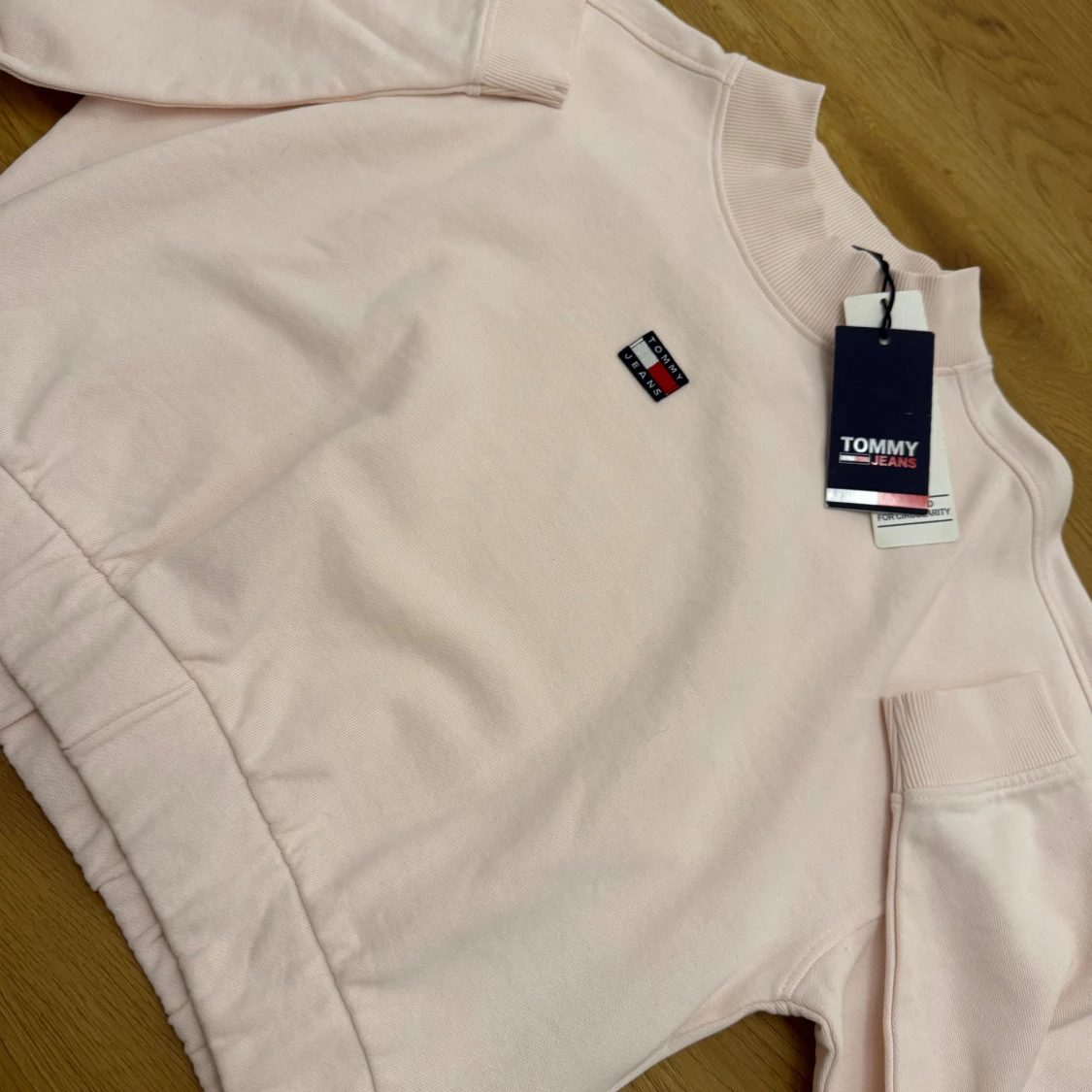 Rosa Tommy Jeans tröja  - 2