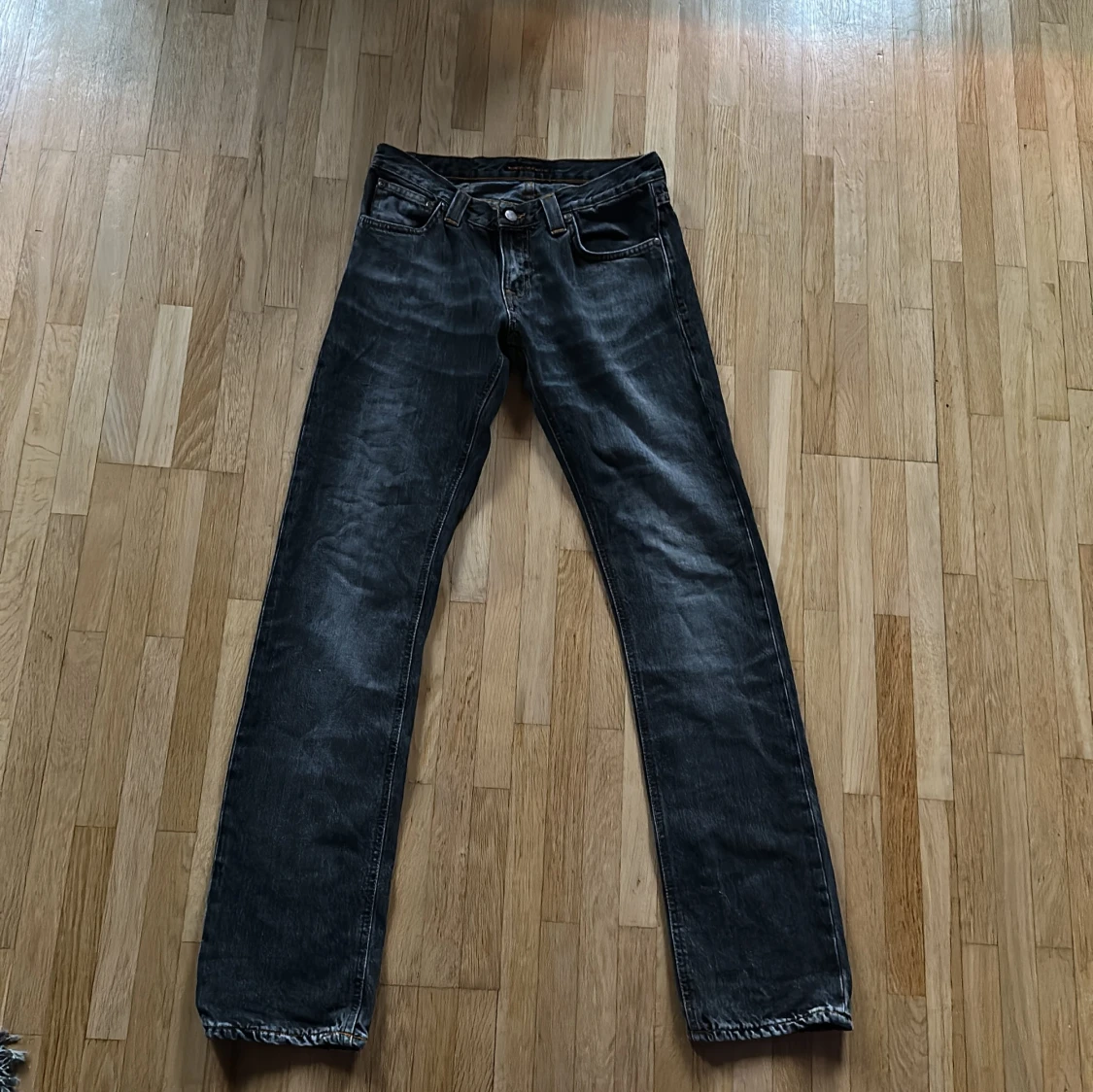 Gråa Jeans från Nudie Jeans Co