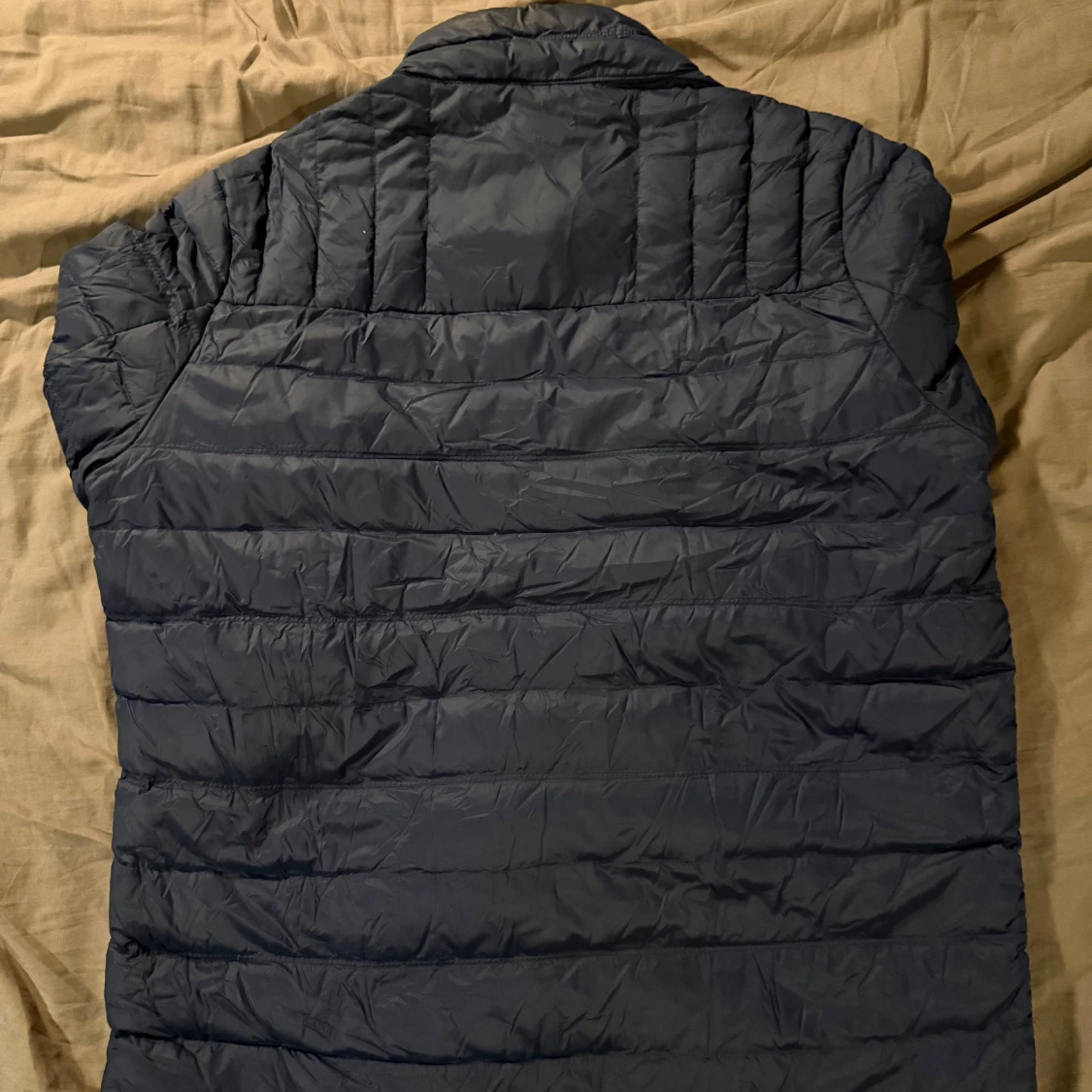 Mörkblå pufferjacka Tommy Hilfiger - 1