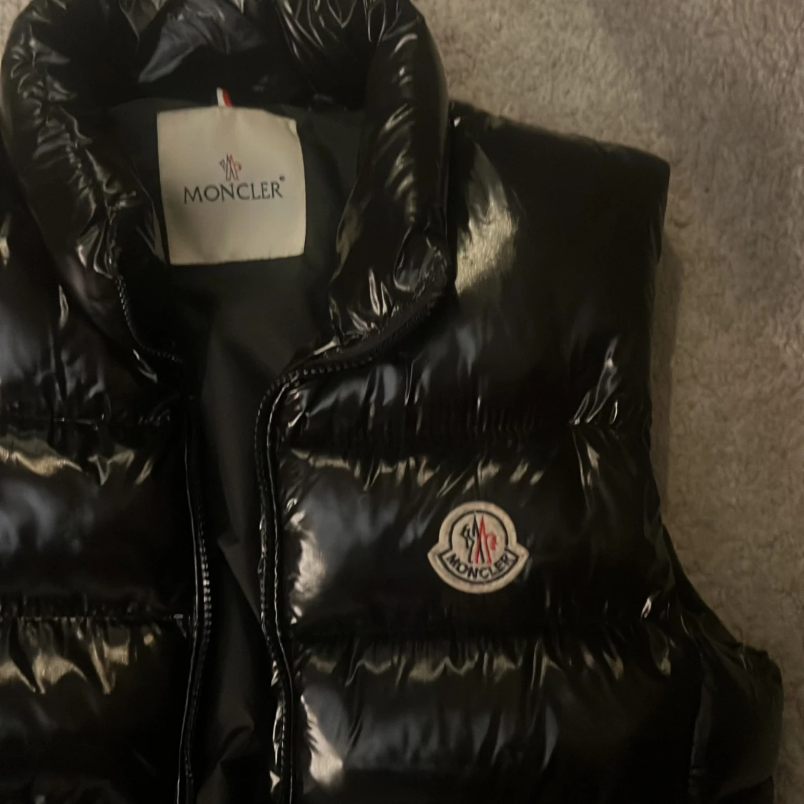 Svart dunväst från Moncler - 1