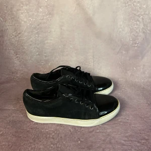 Lanvin skor -  fint skick | Size UK 8 | fraktar moåom inom 24 timmar | för att köpa klicka ”köp nu” | vid frågor eller funderingar skriv en meddelande | följare får bättre rabatter🙌