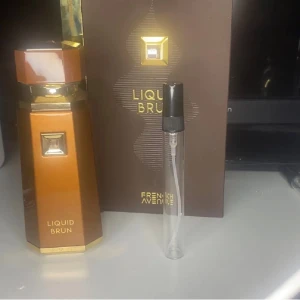 10ml Liquid Brun sample - En 10ml sample av liquid brun för endast 69kr! Gratis sample ingår vid köp 