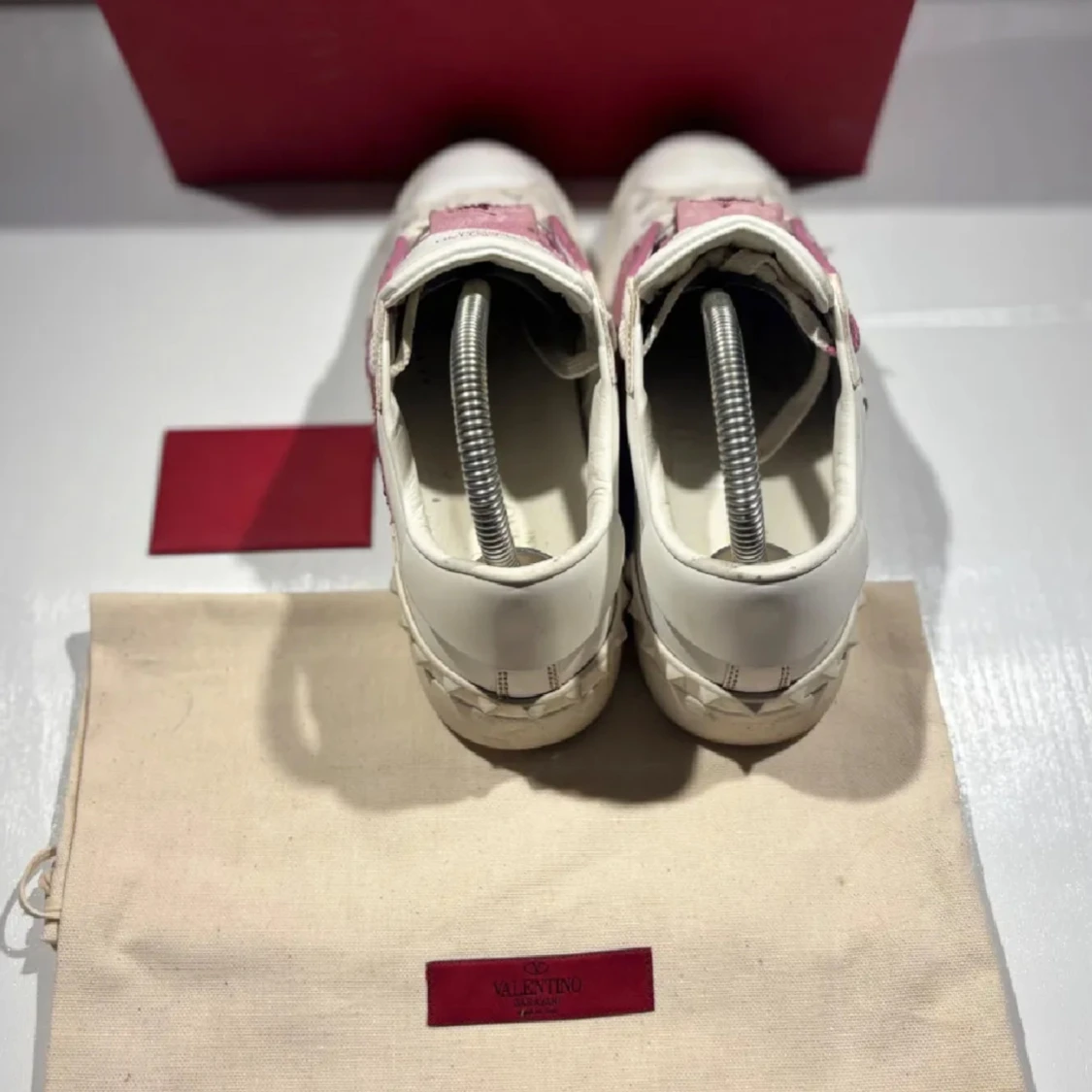 Valentino Garavani sneakers med stjärnor - 2