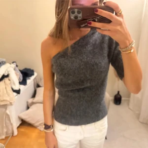 Topp i alpaca  - Topp i alpaca🤎