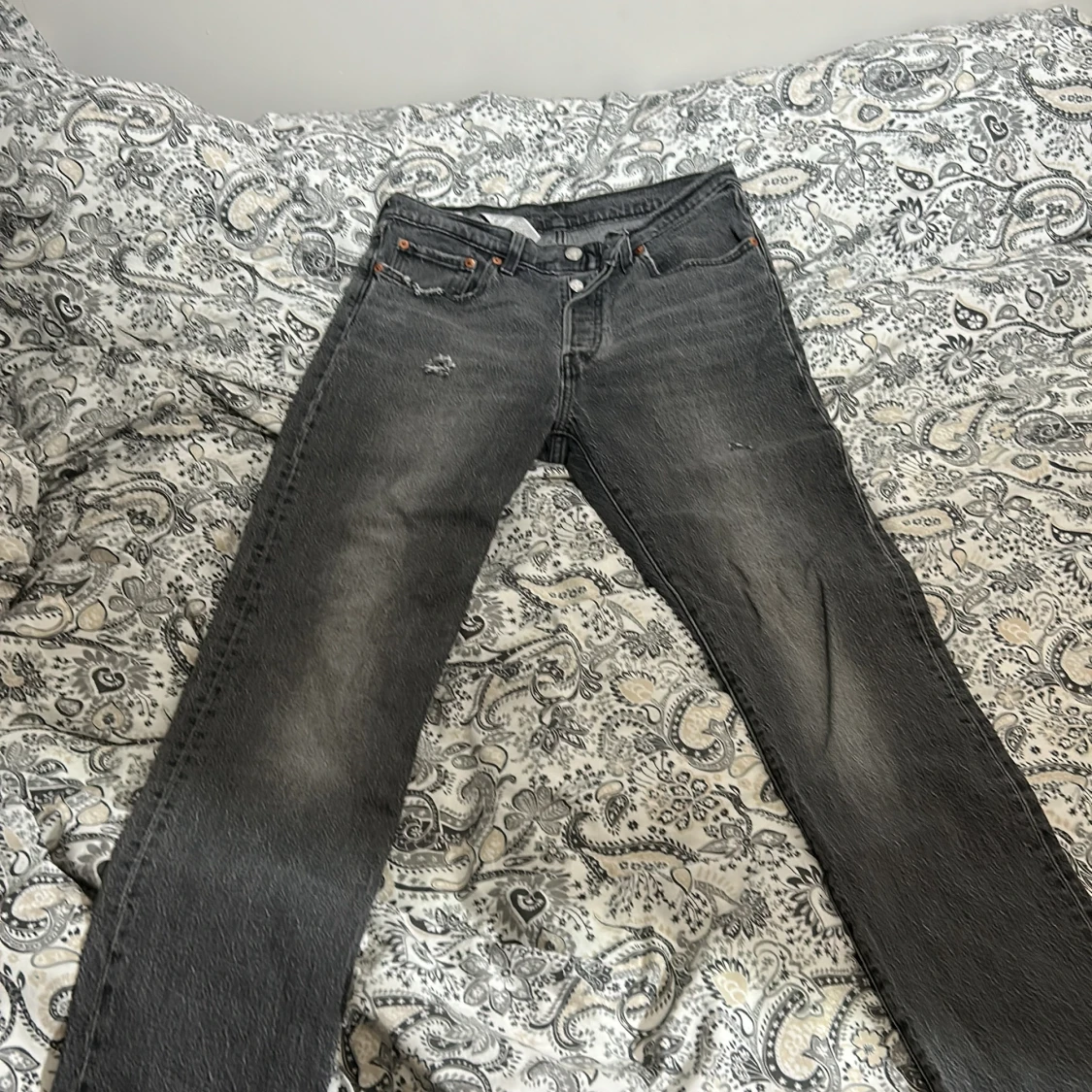 Levi's 501 grå jeans W27 L30