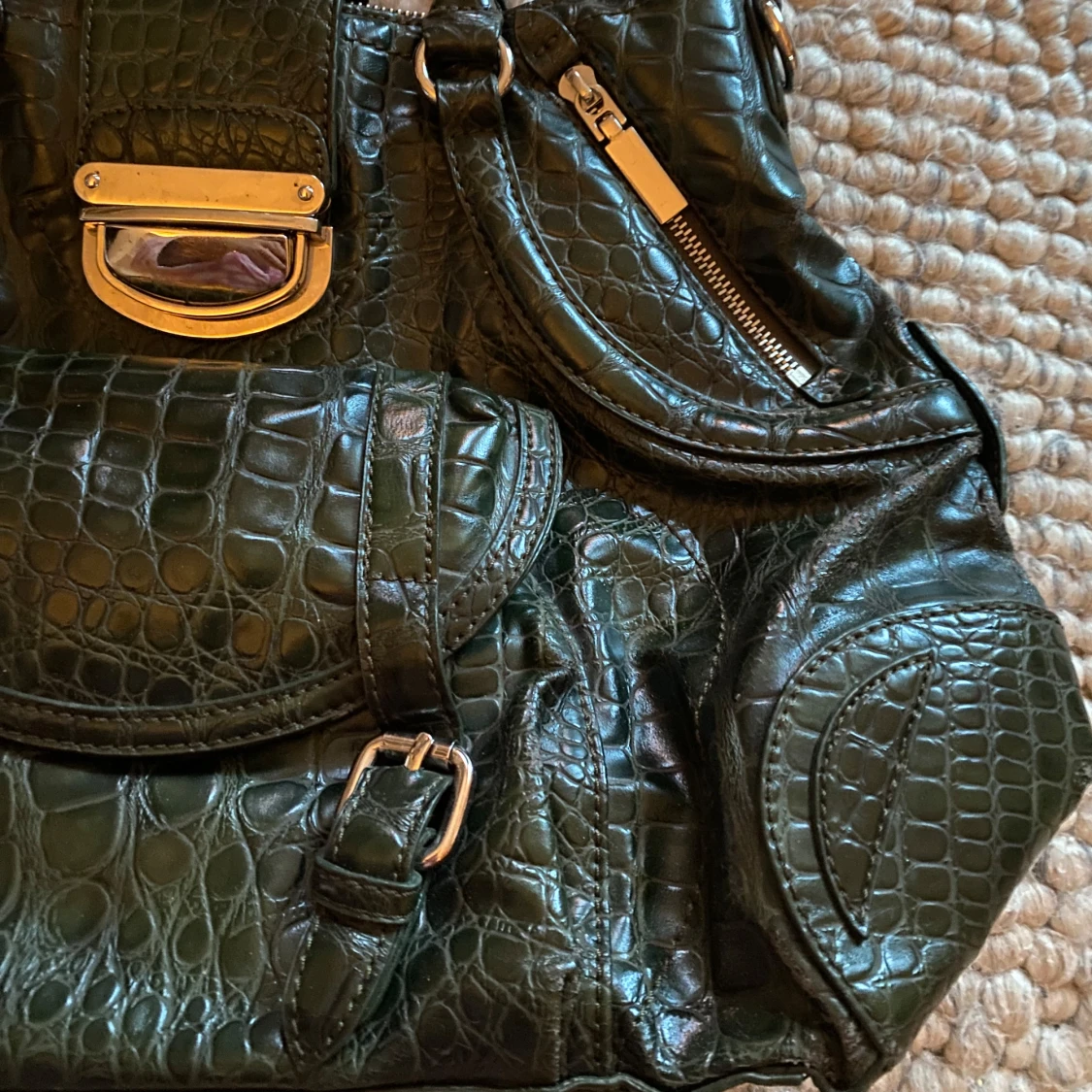 Mörkgrön handväska - 2