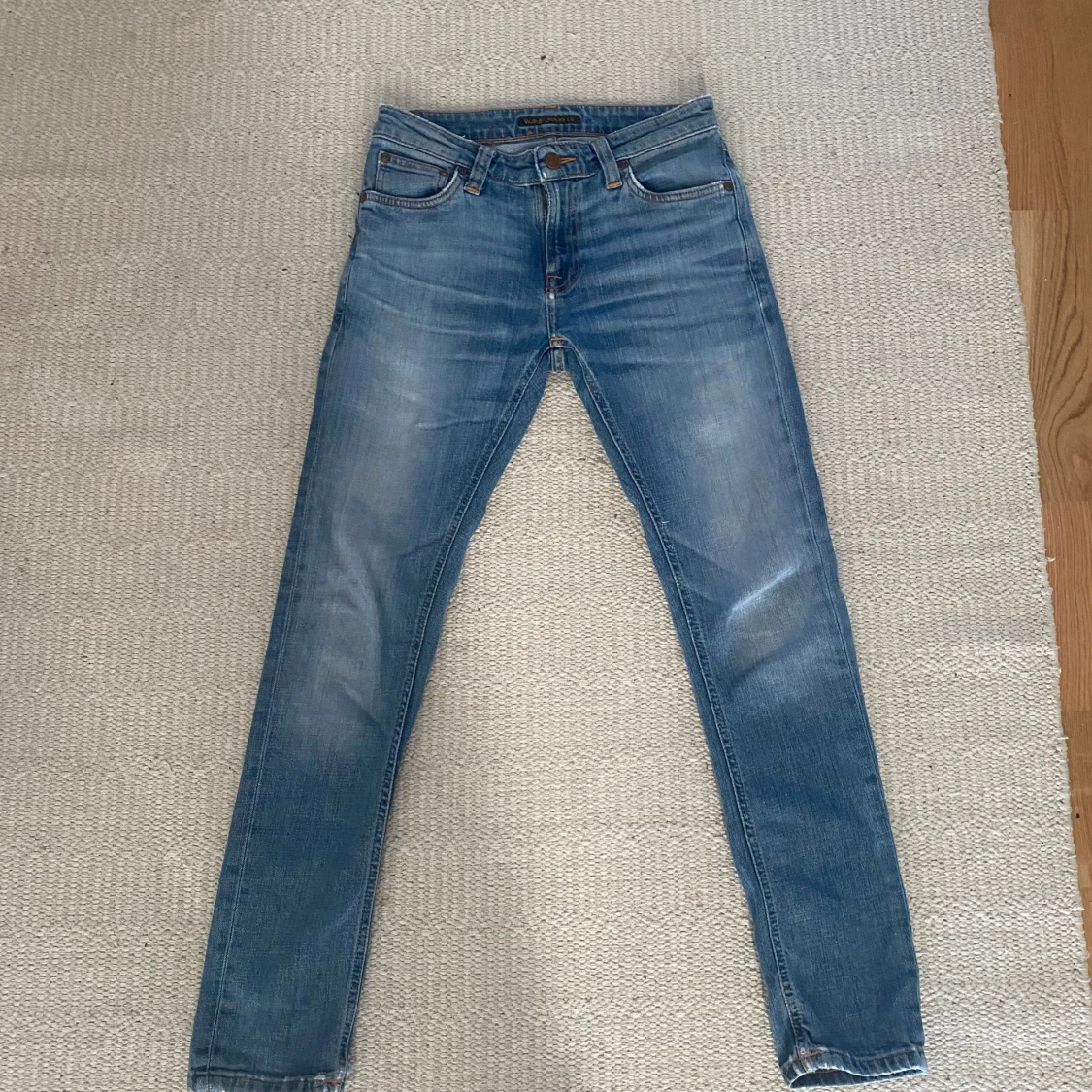 Blå jeans från Nudie Jeans
