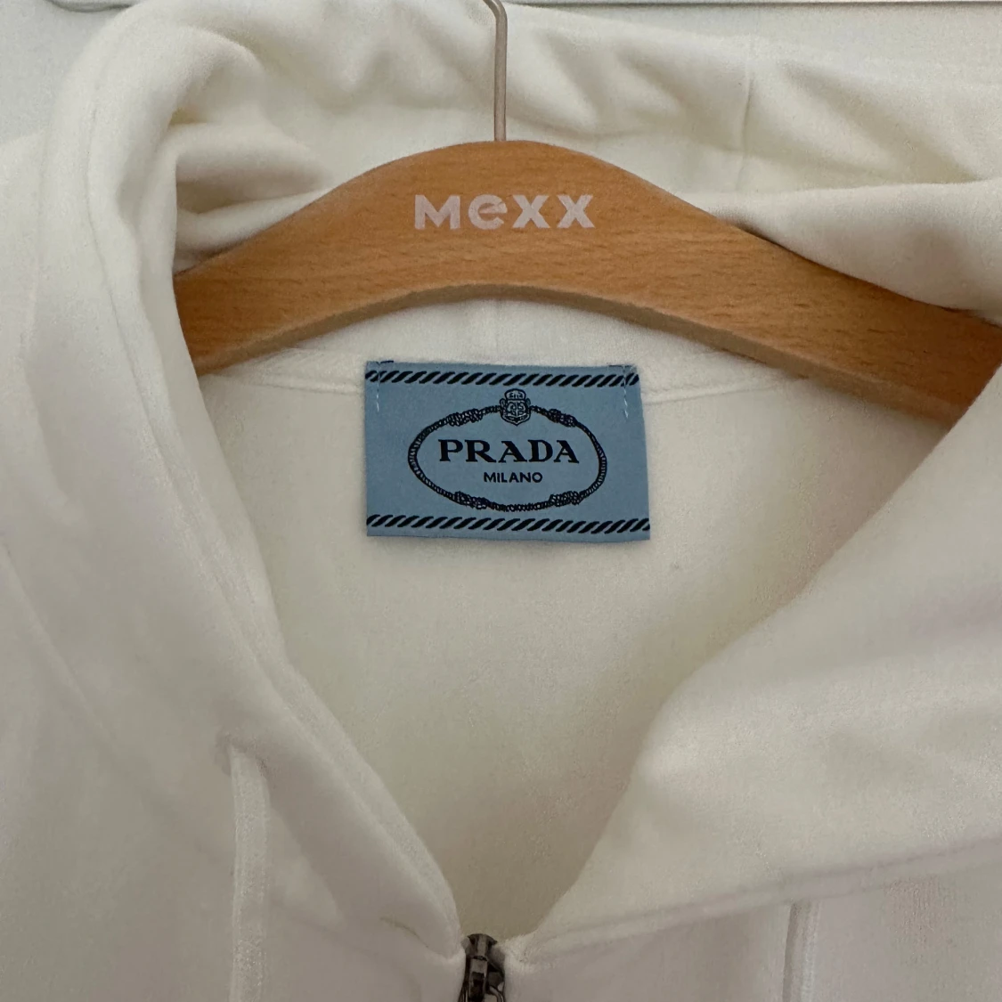 Vit hoodie Prada - 2