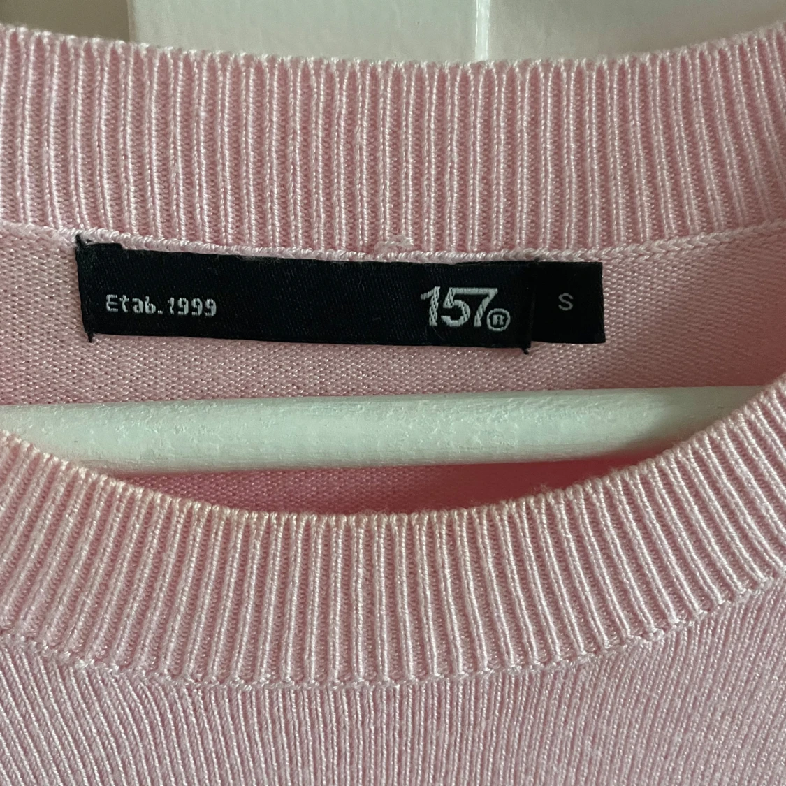 Rosa tröja från lager 157 - 2