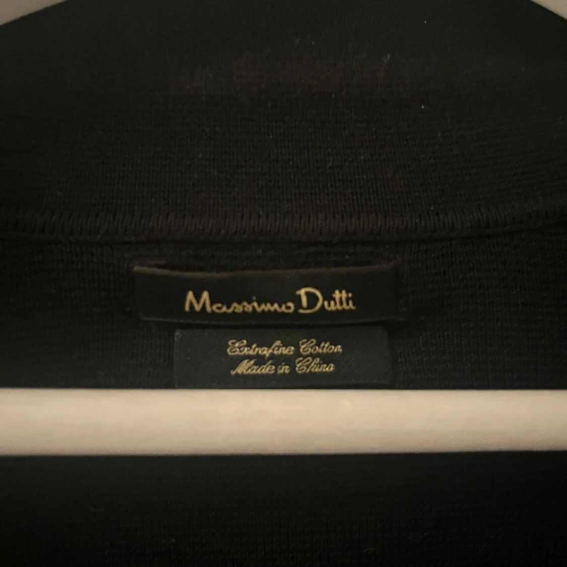 Svart cardigan från Massimo Dutti - 91