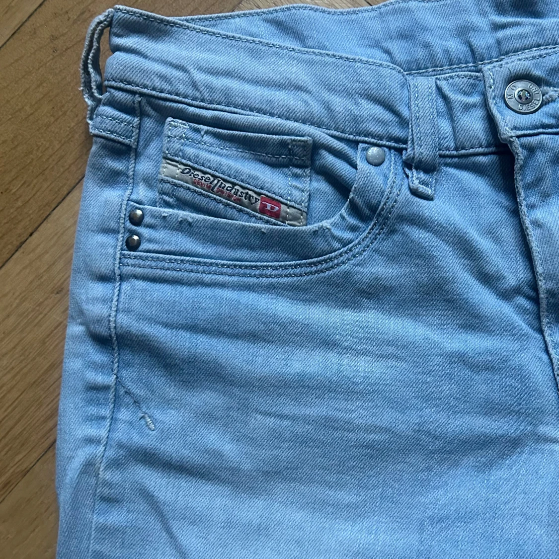 Ljusblå jeans från Diesel - 90