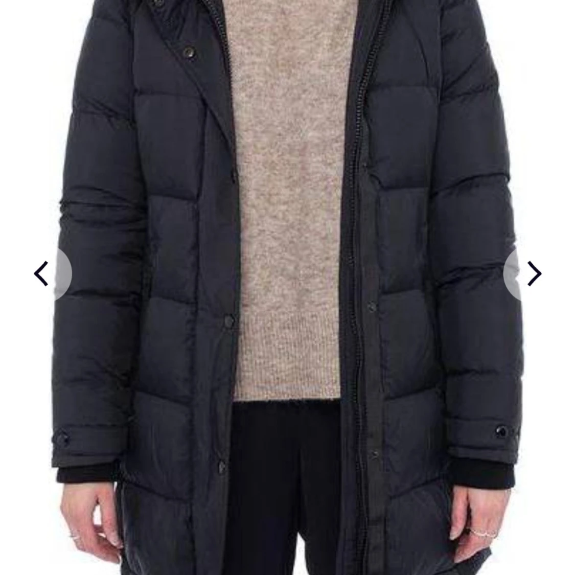 Svart dunjacka från Rockandblue - 93