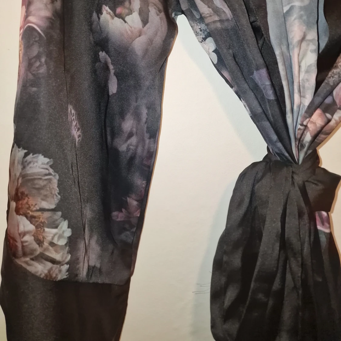 Kimono från Hunkemöller x Lucy Hale  - 91