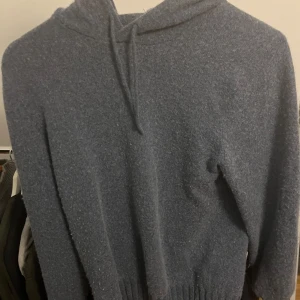 Dressman ull hoodie - S - Fint skick, storlek M, men passar S, säljs ej längre!