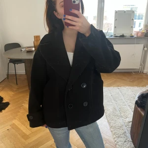 Kappa - Säljer denna populära kappa från design by si. 💗