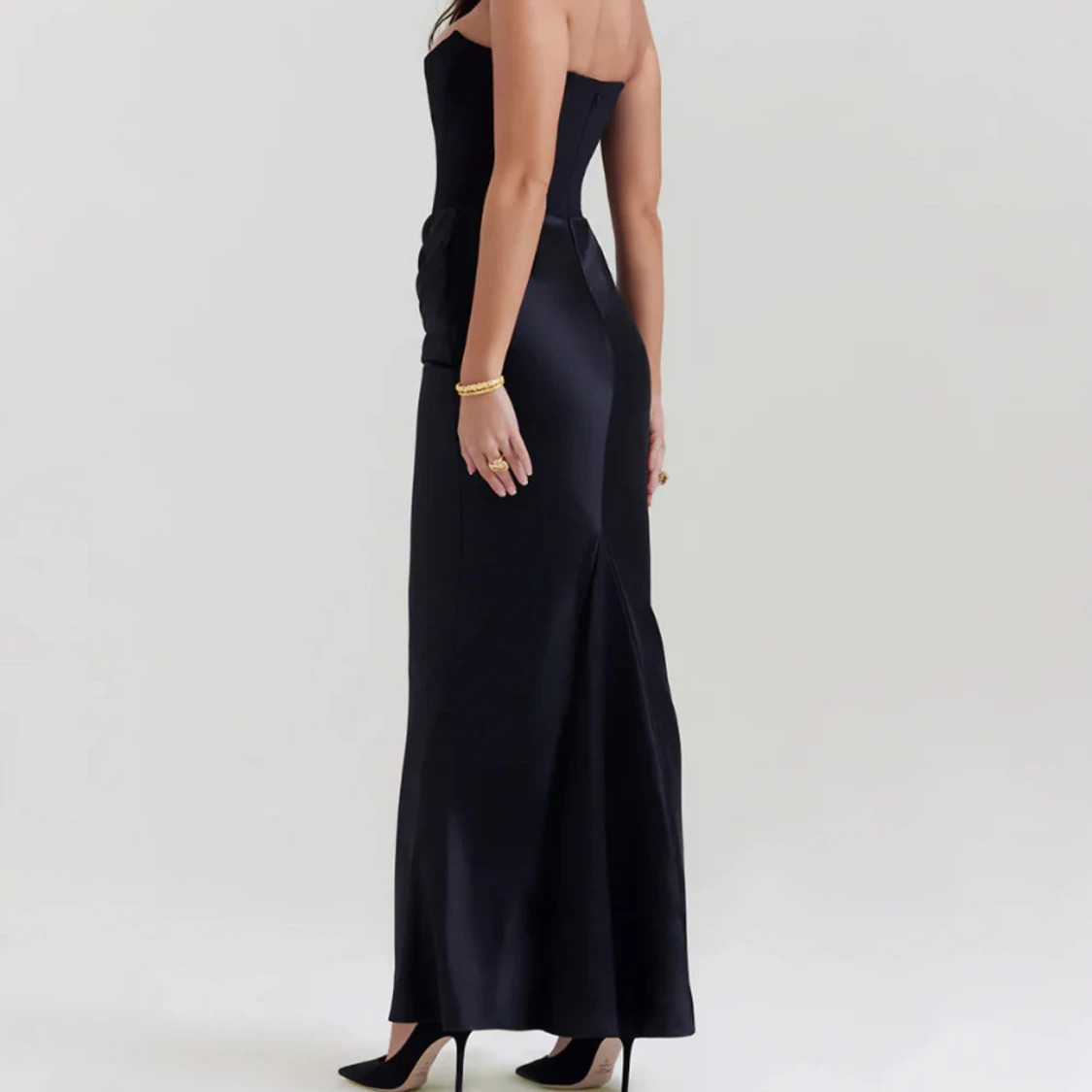 Svart festklänning - 1