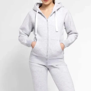 Sett från russemerch - Superfint sett från russemerch, väldigt fint skick! Byxa och hoodie storlek xs 