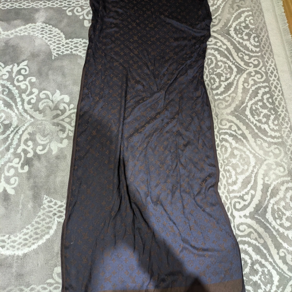 Louis Vuitton scarf  - 4