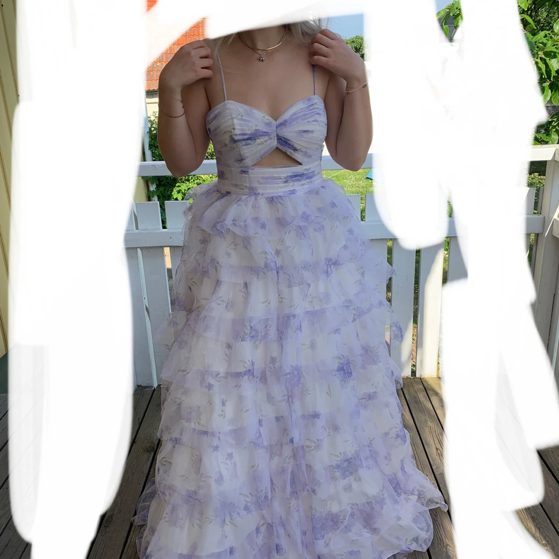 Balklänning, tyll, lila blommor, från Zapaka