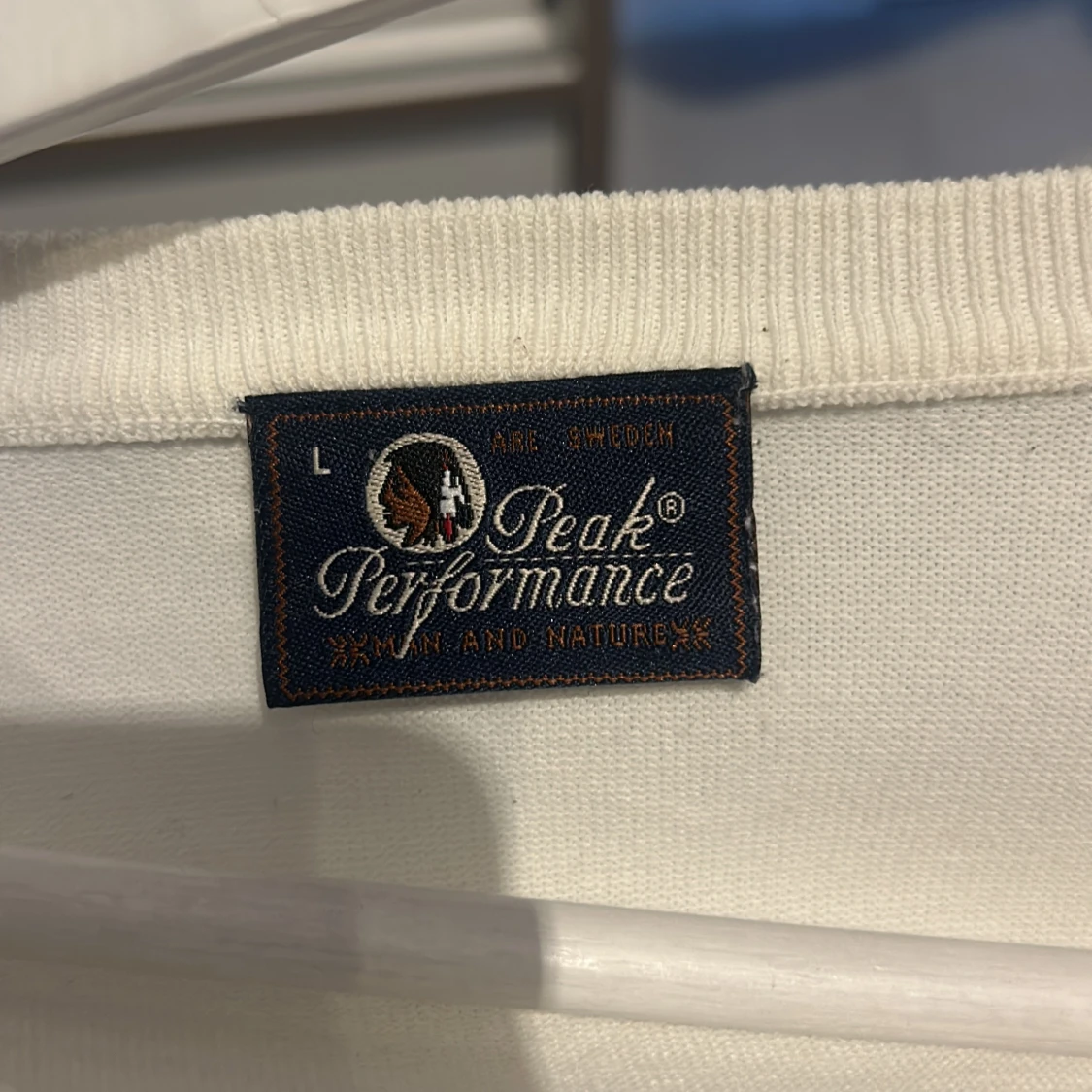 Vit tröja från Peak Performance - 1