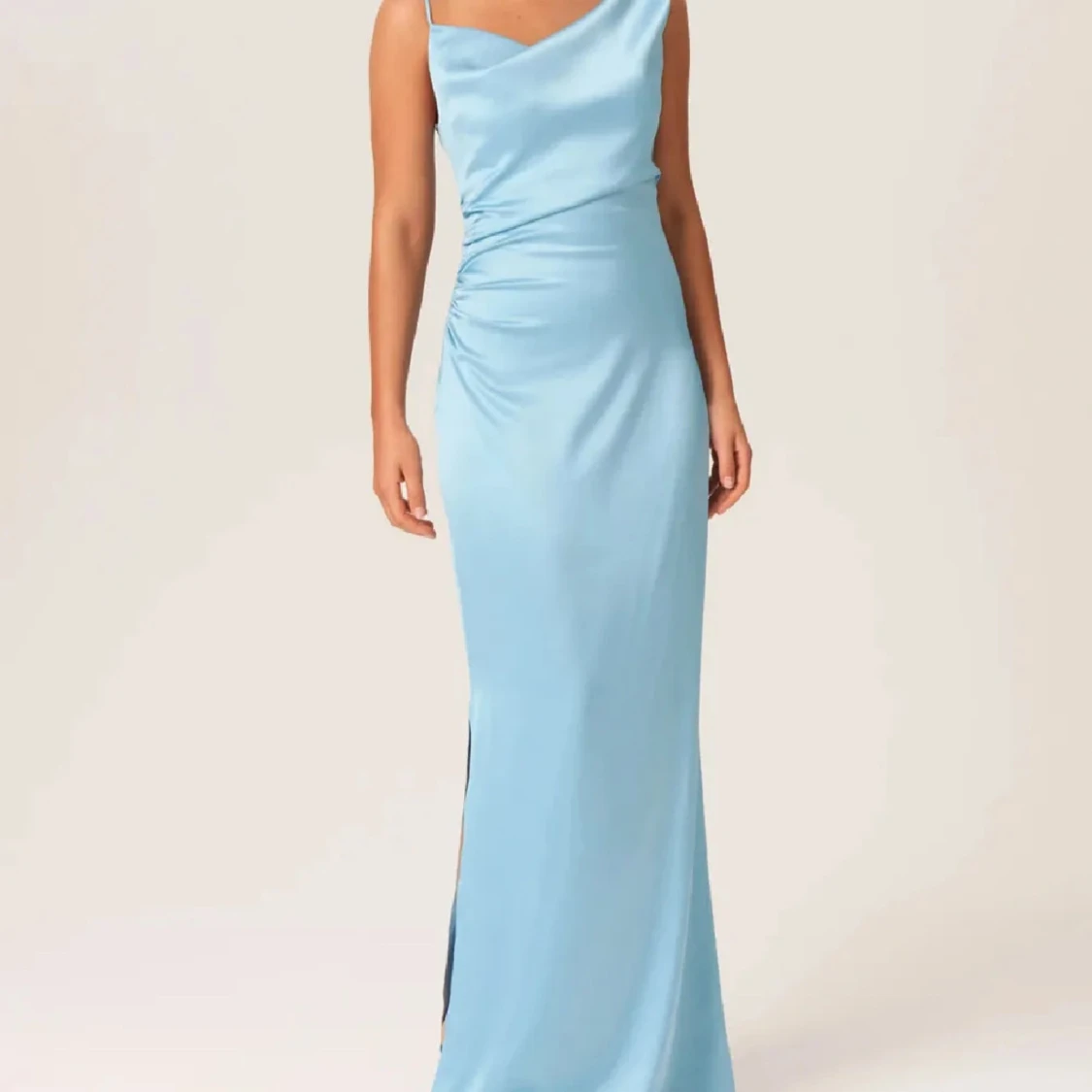 Adoore blå balklänning