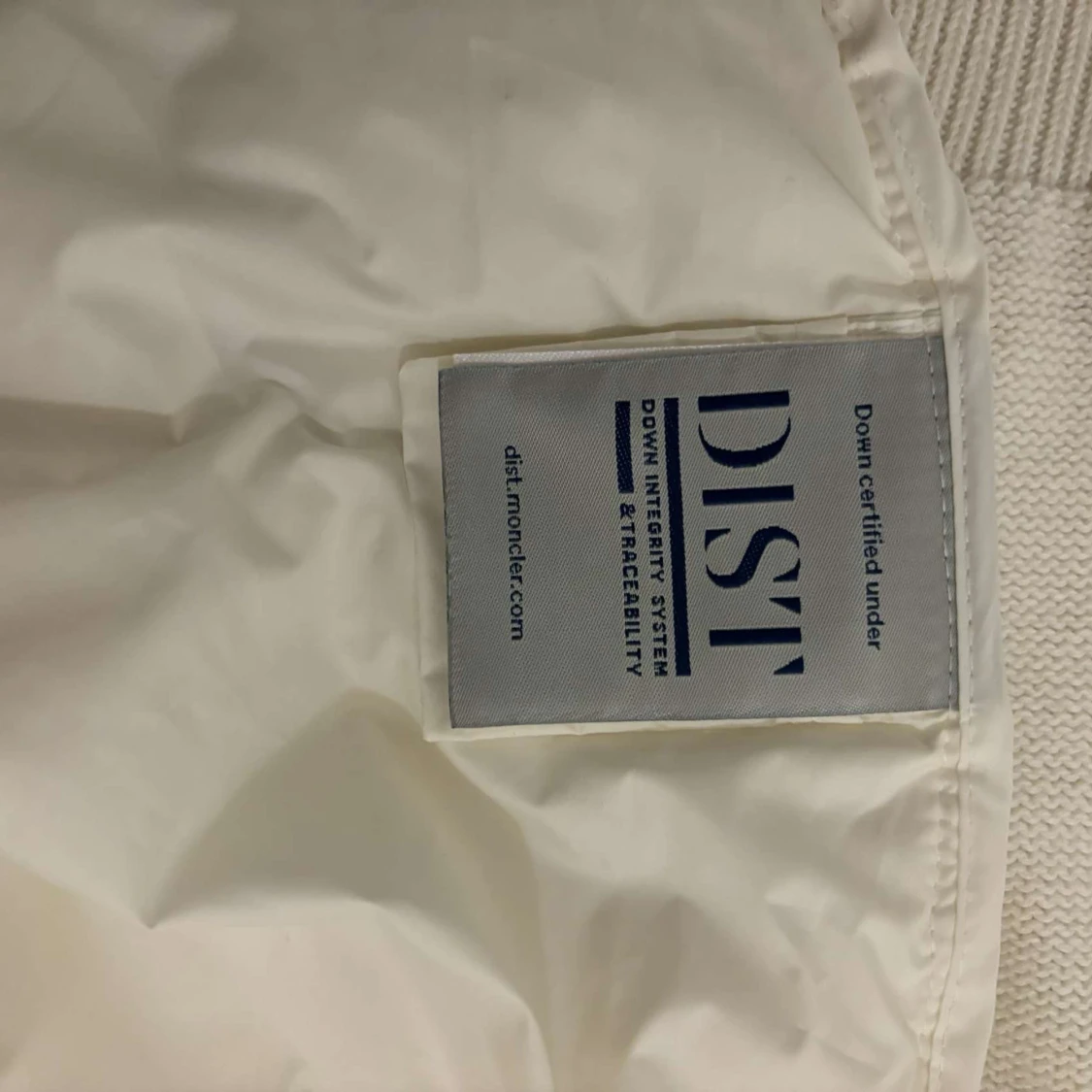 Vit dunjacka från Moncler - 92