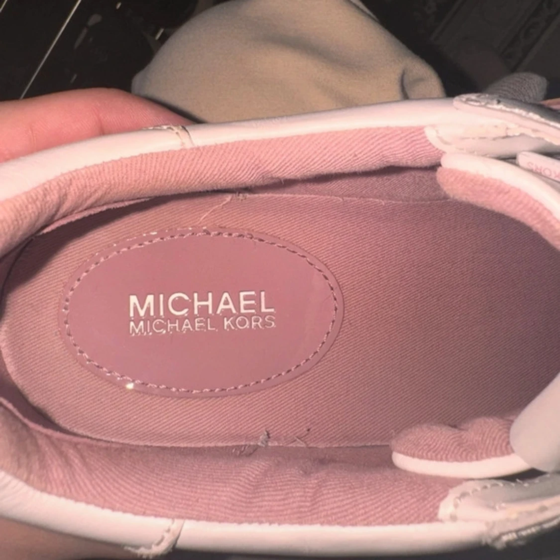 Vita sneakers från Michael Kors - 92