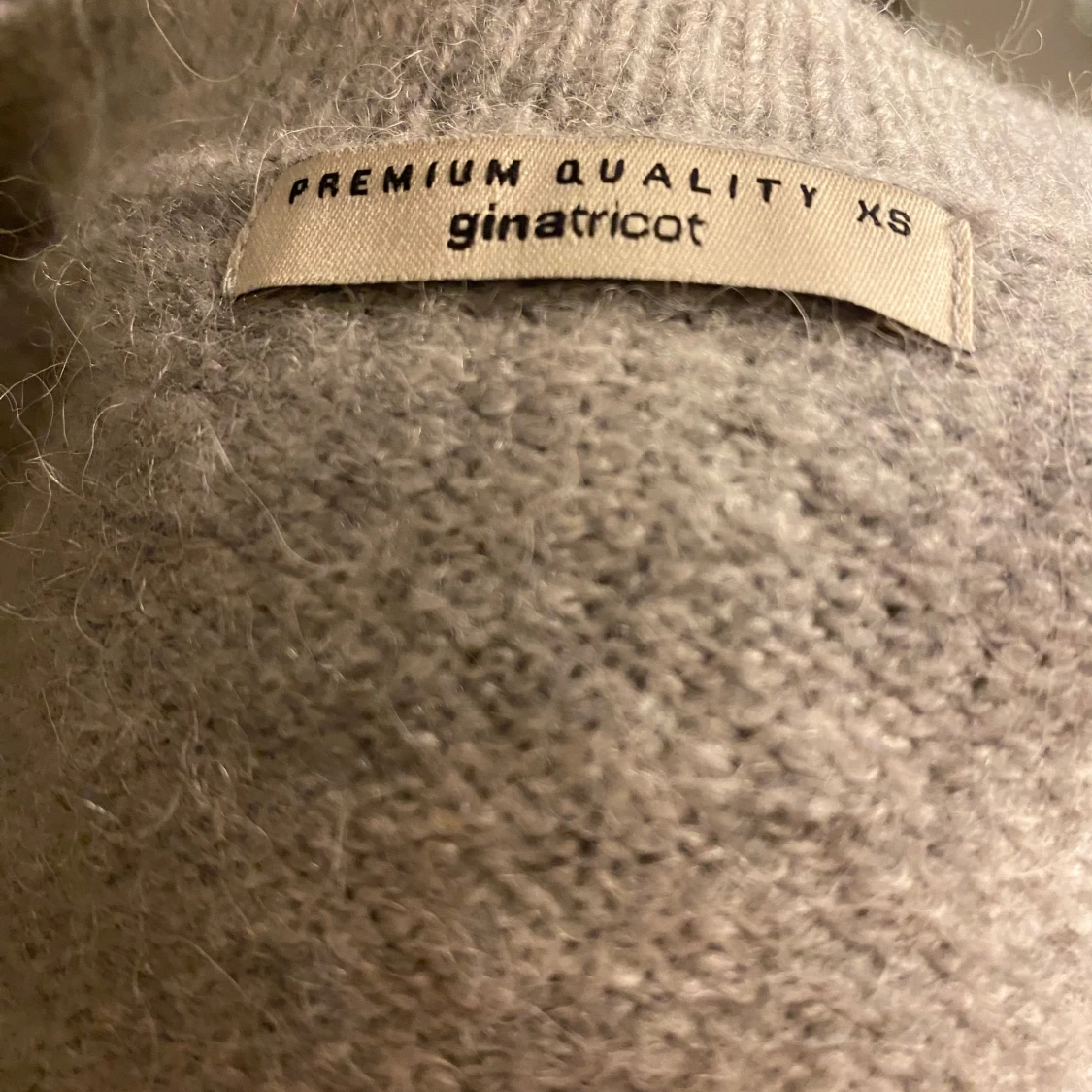 Grå omlottkofta från Gina Tricot - 91