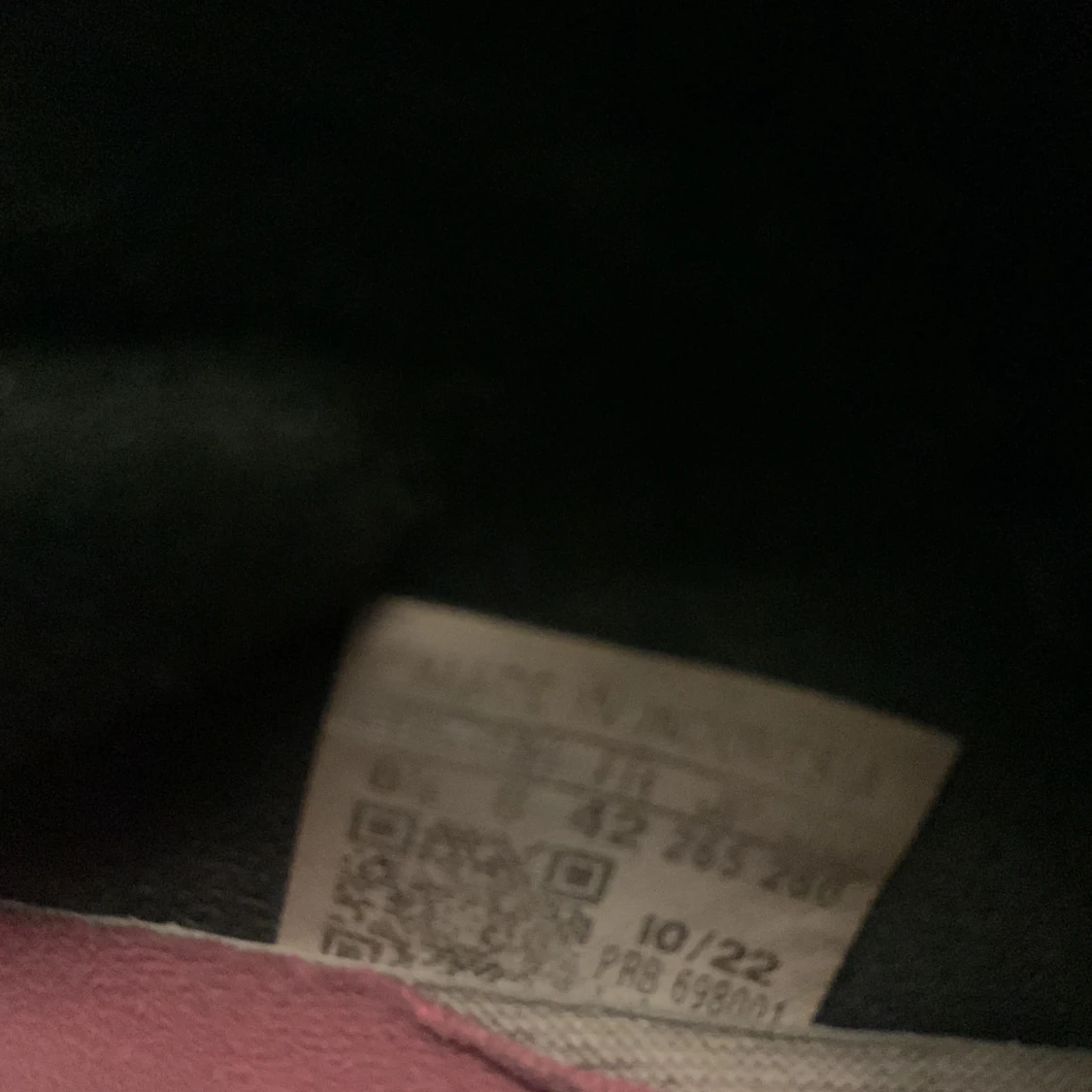 Svarta fotbollsskor med rosa detaljer - 93