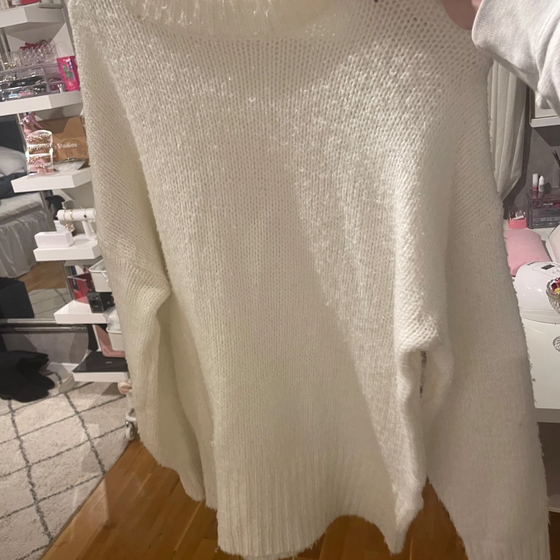 Vit stickad tröja - 91