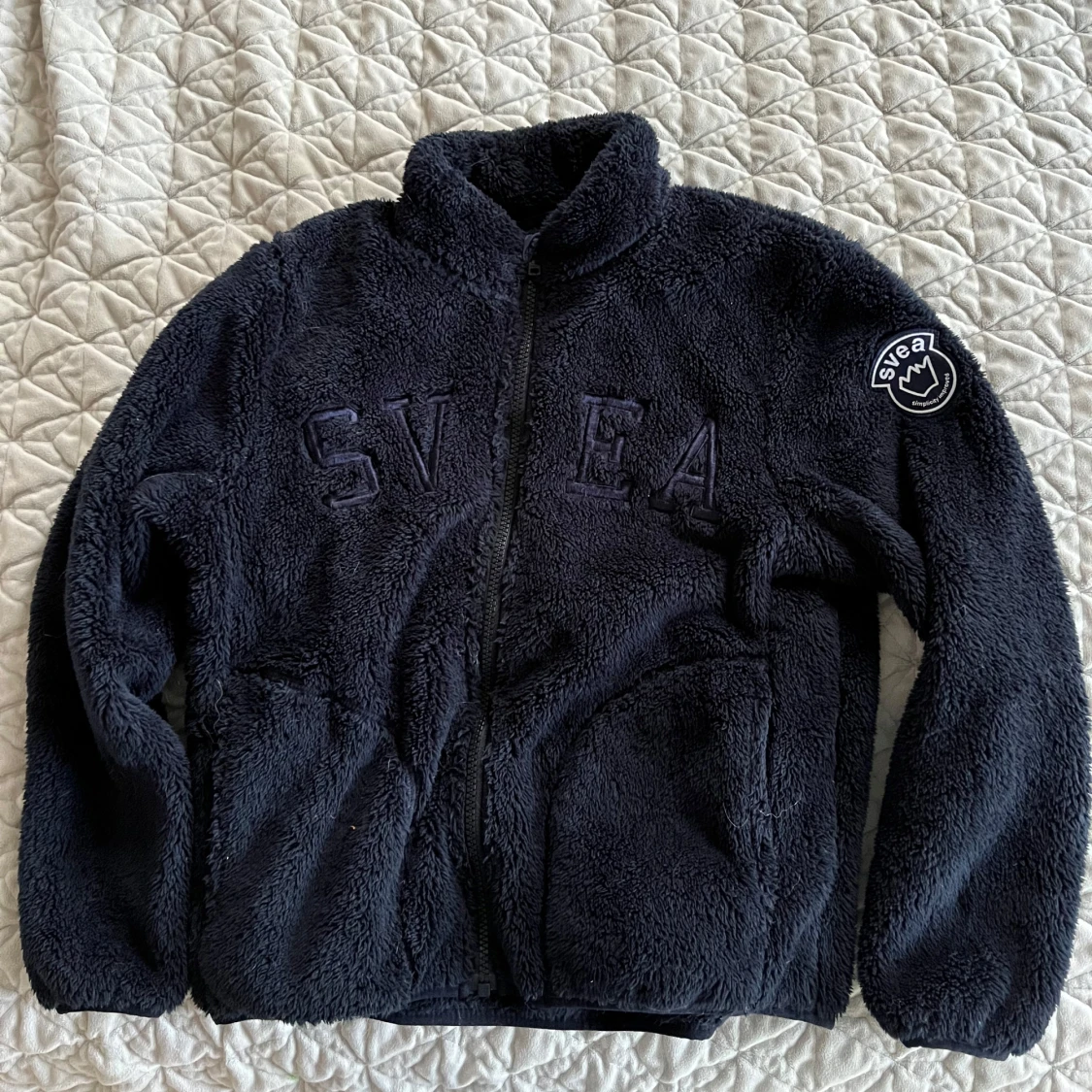 Marin blå teddyjacka från Svea - 92