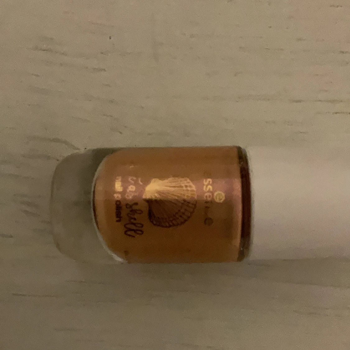 Nagellack från Essence - 92