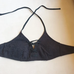 Bikini  - Bikini överdel. Oanvänd, endast testad.