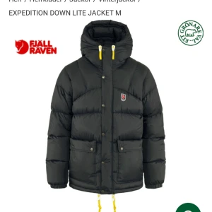 Fjällräven jacka expedition lite svart - Säljer min fina fjällräven jacka perfekt till vintern! Använder den inte längre men den är i toppskick! Inga defekter, skulle säga att den är en M eller trots att storleken är L då den passar mig jättebra och jag är 162 cm lång.